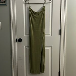 NWT Petal and Pup green/olive Diani dress, size US 6. Never worn!